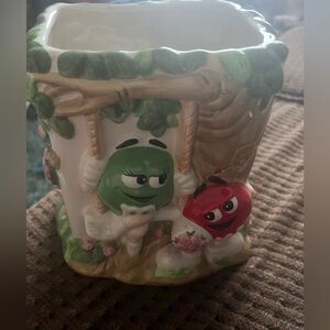 Mars M & M Candy Flower Vase Planter FTD Swinging In A Garden
